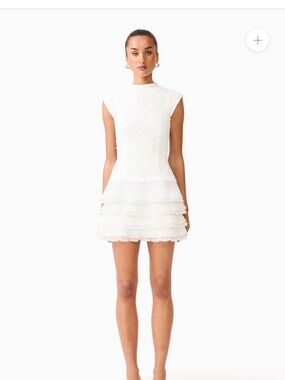 Elliatt Alexandra White Textured Sleeveless Tiered Mini Dress